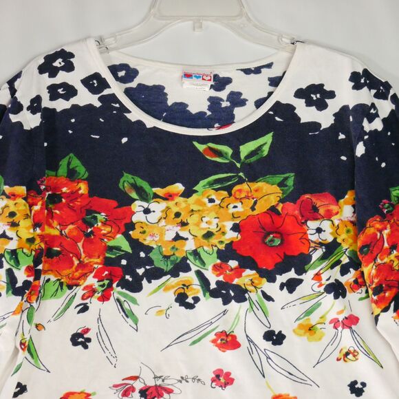 American Sweetheart Size L 3/4 Sleeve Top Bright Floral Print on White - Picture 2 of 11